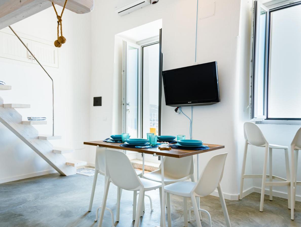 Dimora Cavour Bed & Breakfast Amantea Exterior photo